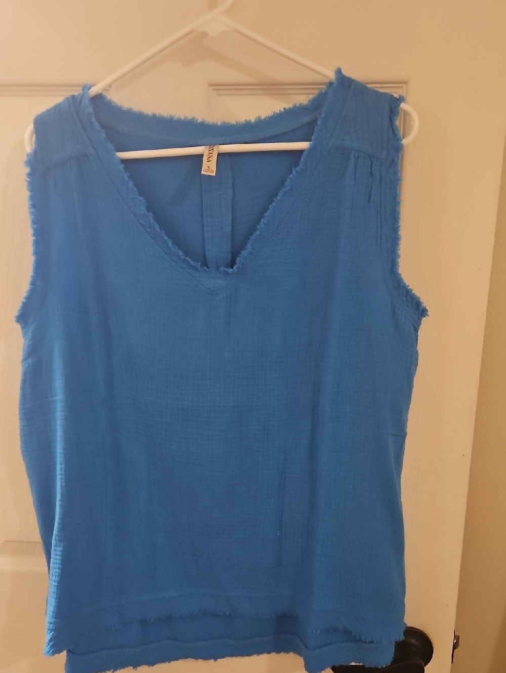 Zenana Outfitters Sleeveless V-Neck Tank in Bright Blue